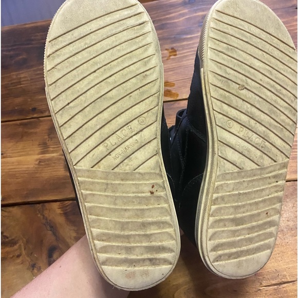 Children's Place black high top big boys play sneakers size 4
Loop & hook - Picture 4 of 8